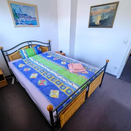 Ganzes Haus Mobliert Mu-lerchenau Holiday home