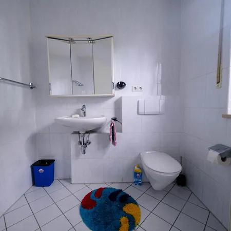 Ganzes Haus Mobliert Mu-lerchenau Holiday home *