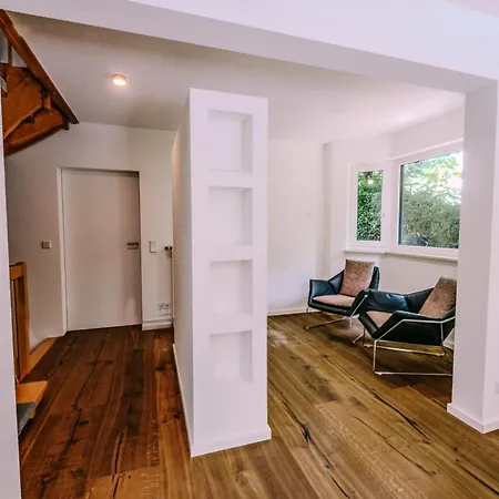 Ganzes Haus Moebliert Mue-lerchenau Ferienhaus